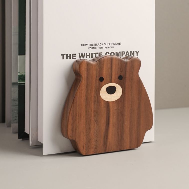 Japanese-style Minimalist Black Walnut Bear Bookend